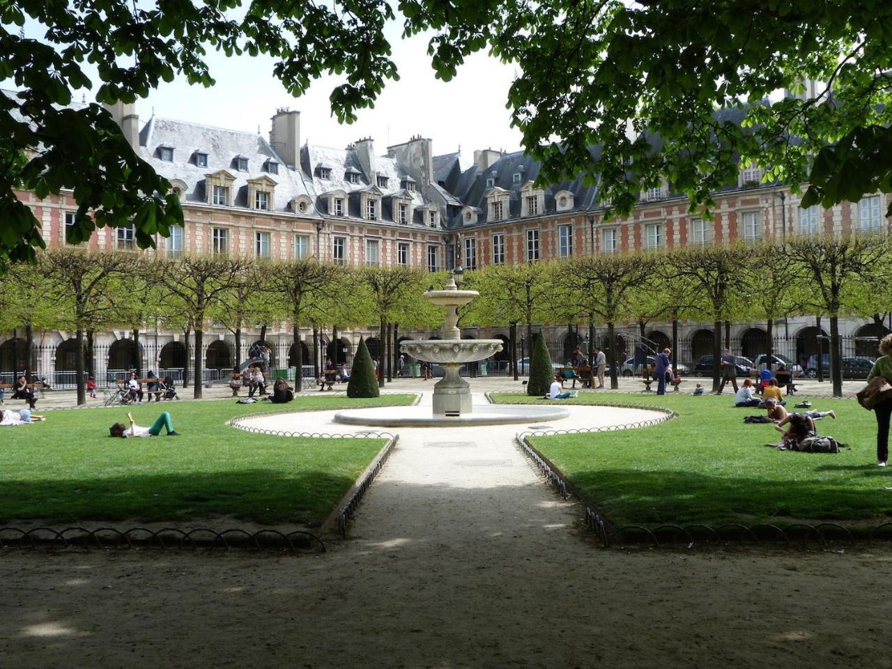 Appartement Saint-Gervais -The Stay Le Marais - Amazing High End Renovated Accommodation Hotel De Ville ปารีส ภายนอก รูปภาพ